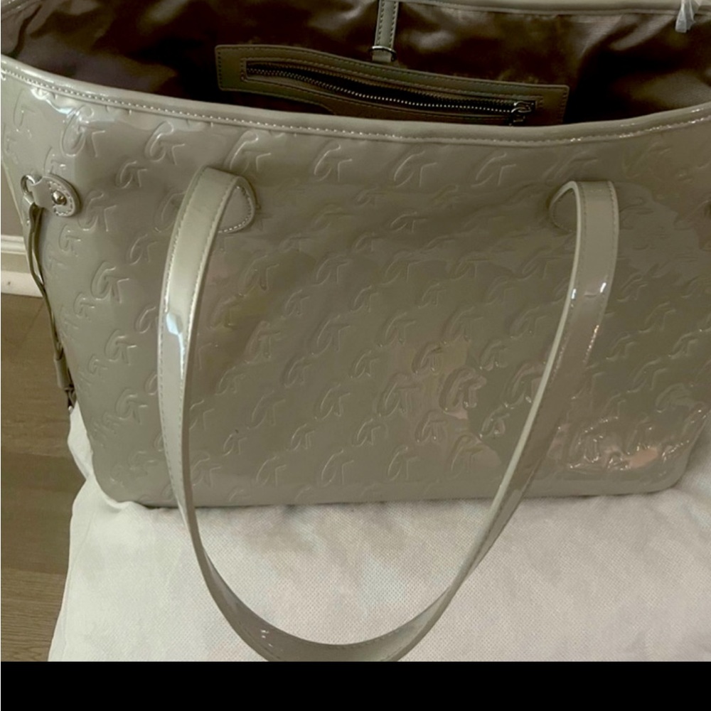 Monogram tote - Picture 1 of 3